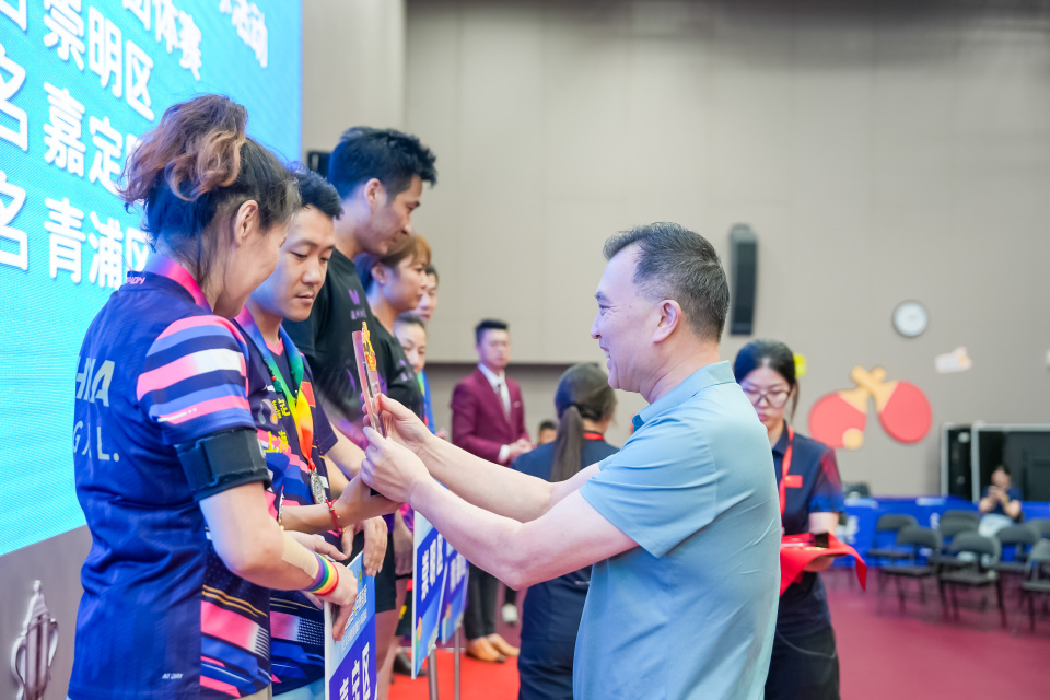 平等与团结 平等与团结