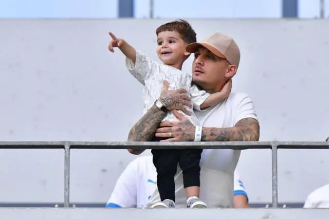 包括上一轮, 那里受到的 包括上一轮, 那里受到的