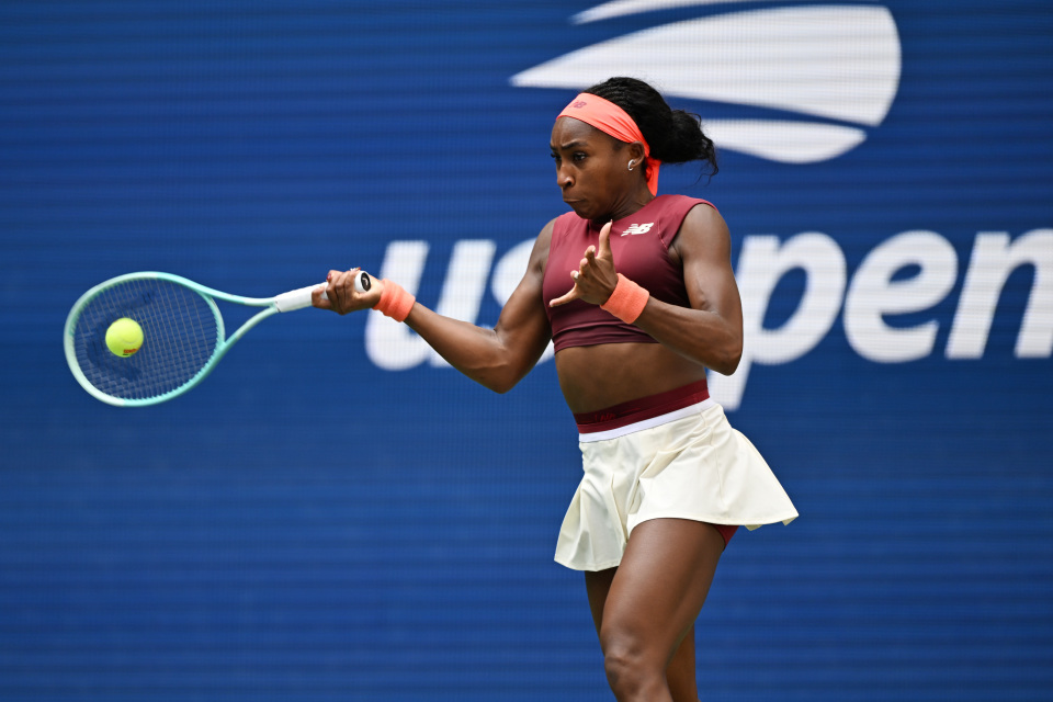 新华社记者, src 新华社记者, src