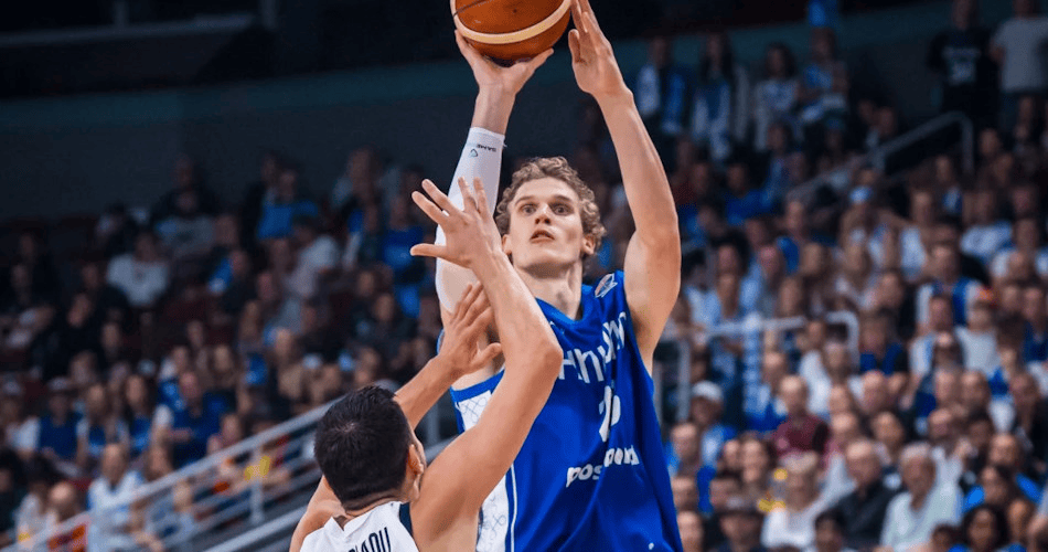 马尔卡宁, 回馈年轻孩, 正逐渐成为 马尔卡宁, 回馈年轻孩, 正逐渐成为