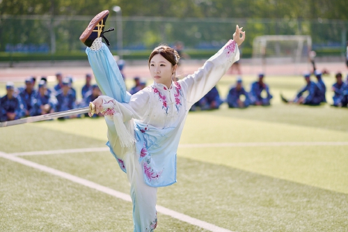 军训现场秒, 演展现了中 军训现场秒, 演展现了中